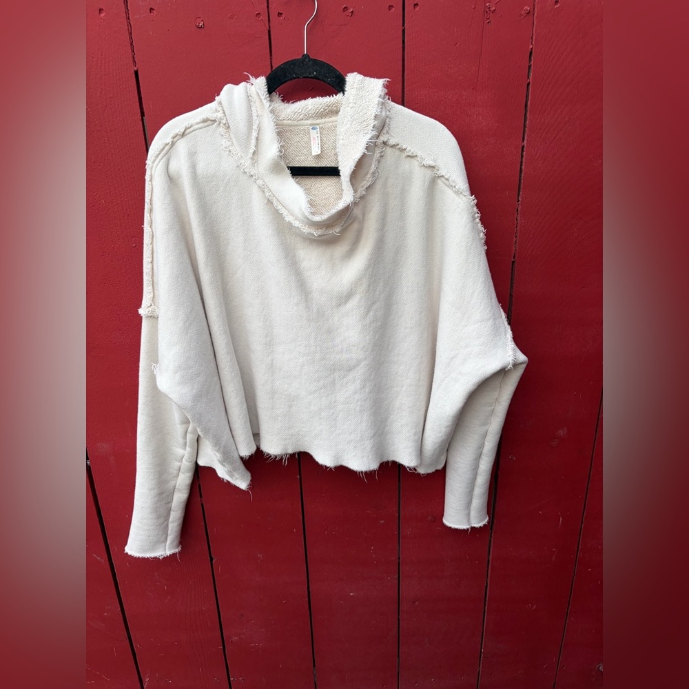 Free People Cream Frayed Hem Crop Sweater